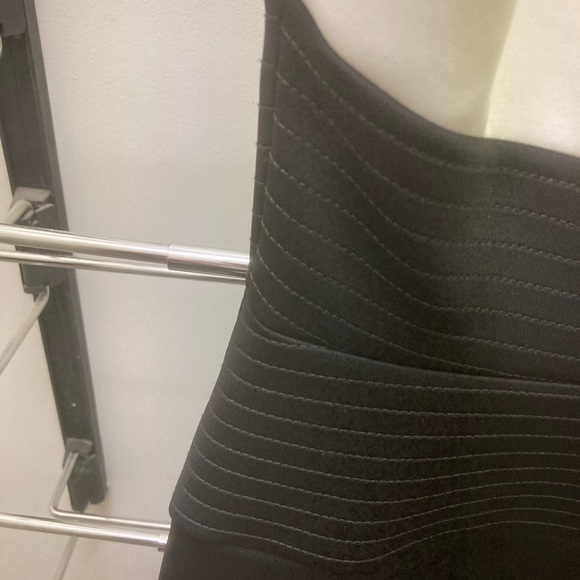 Dress - Picture 6 of 16